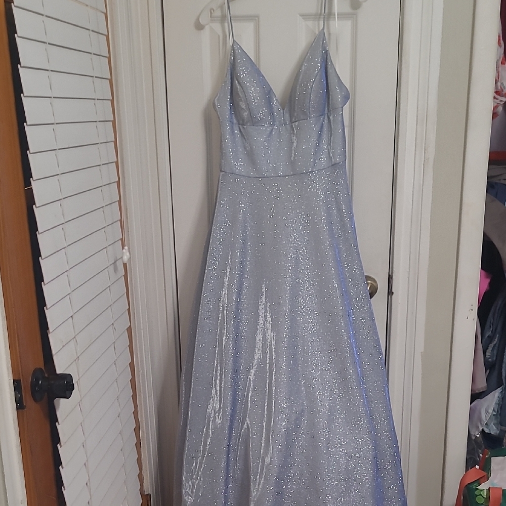 Betsy & Adam Black and White Label